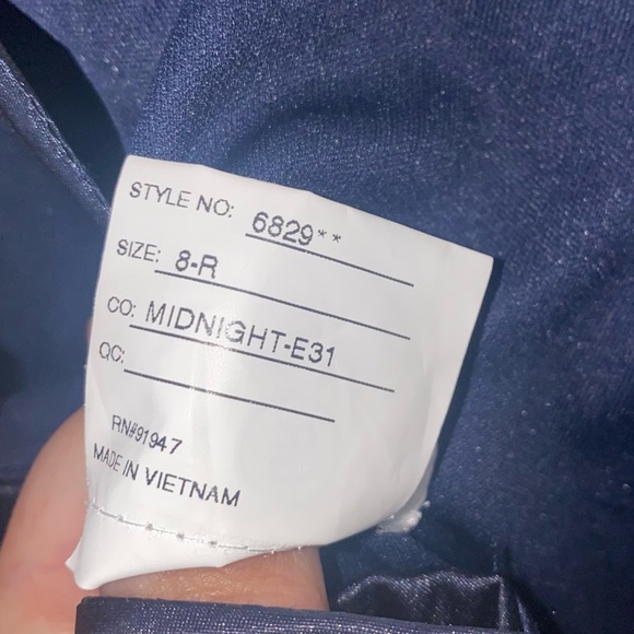 After Six NWT halter charmeuse midi bridesmaid dress size 8 midnight - Picture 13 of 13